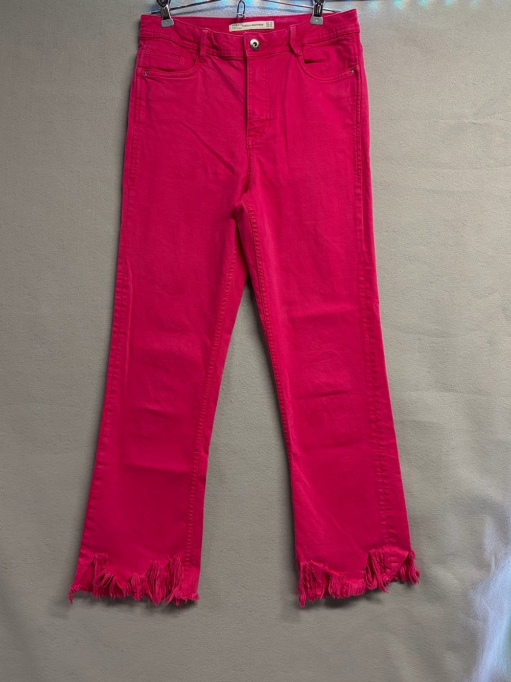 Zara Hot Pink Frayed-Hem Wide Leg Jeans size 6